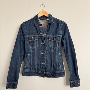 Levi’s XS Original Trucker Jacket Dark Wash